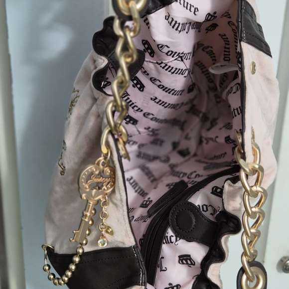Juicy Couture Viral NWT Velvet Pink Shoulder Bag Set - Picture 6 of 11